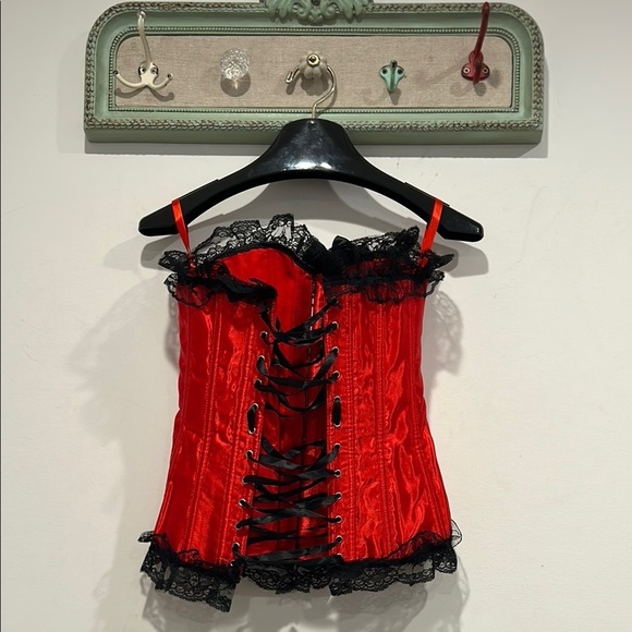 Alicia y Elegant Red black Lace Corset Top strapless medium women’s widow top - Picture 6 of 6